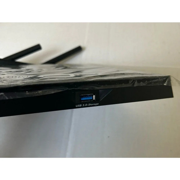 NETGEAR Nighthawk AC1750 R6700V3 Smart WiFi Router - Picture 5 of 6
